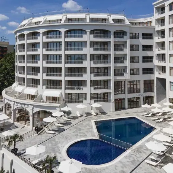 Continental Apartments