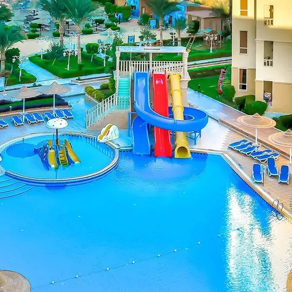 AMC Royal Hotel & Spa (ex. AMC Azur Resort) - zdjęcie 2