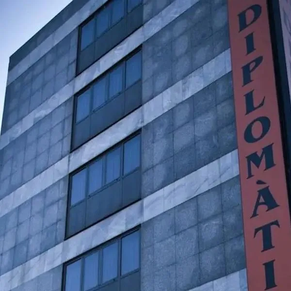 Zenit Diplomatic - zdjęcie 2