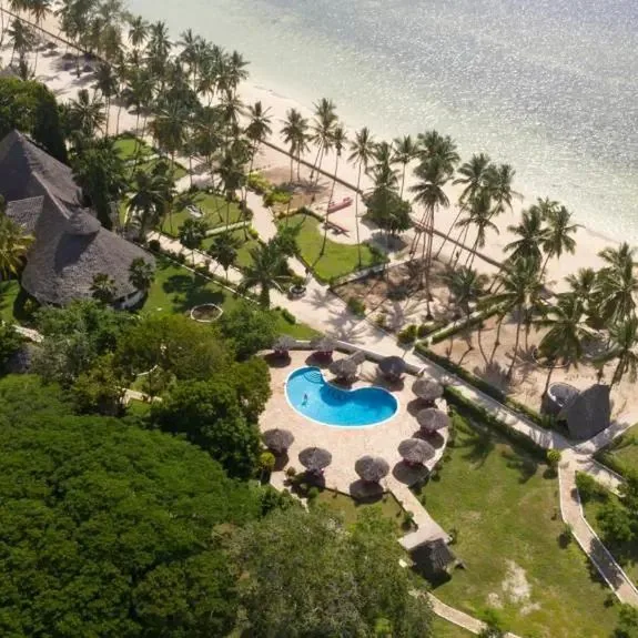 Antonio Beach Tree House Hotel & Spa