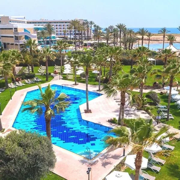 Aquamare Beach & Spa