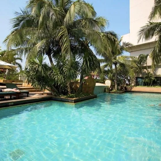 Century Park - zdjęcie 3