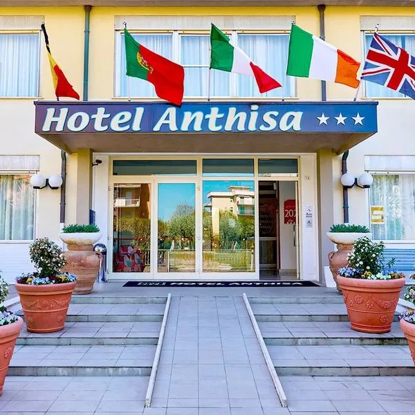 Anthisa - zdjęcie 2