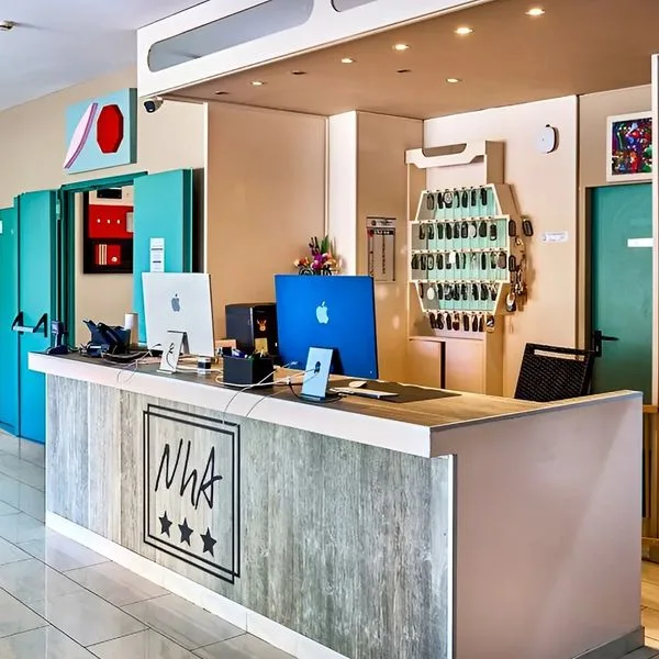 Anthisa - zdjęcie 4