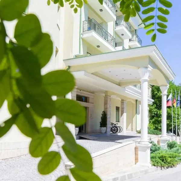 Romance Splendid (St. Konstantin i Elena) - zdjęcie 3