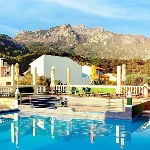 Athena Beach (Kokkari) - zdjęcie 3