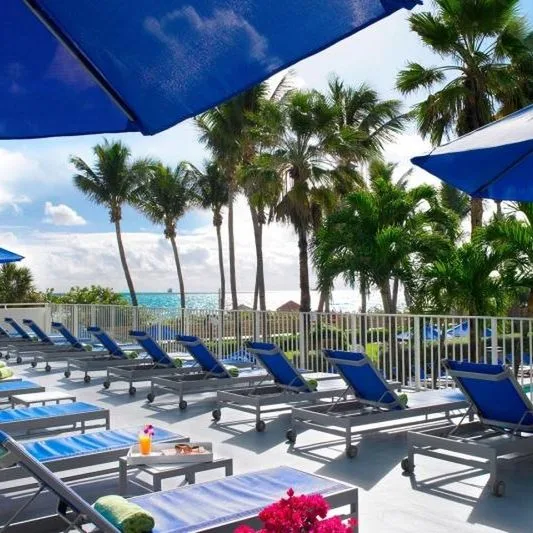 Radisson Miami Beach (ex. Four Points by Sheraton Miami Beach) - zdjęcie 4