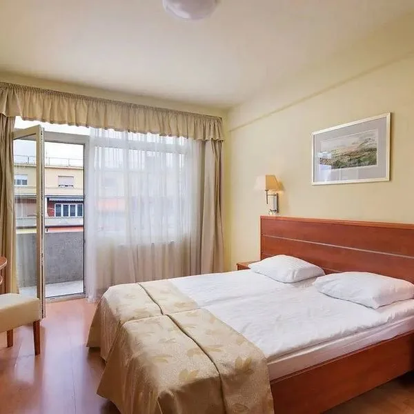 Benczur - zdjęcie 2