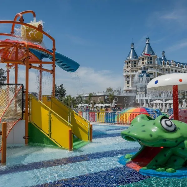 Haydarpasha Palace - zdjęcie 3