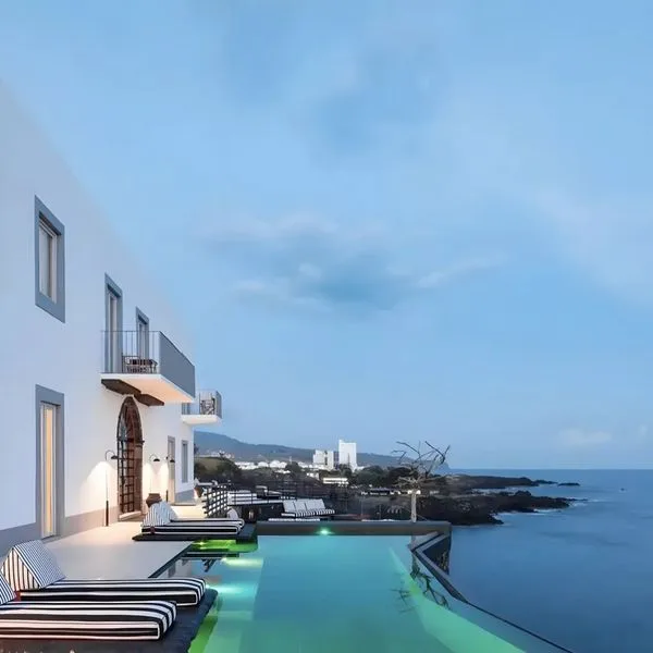 White Exclusive Suites & Villas - zdjęcie 2