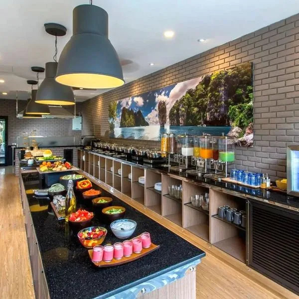 Glow Ao Nang Krabi - zdjęcie 4