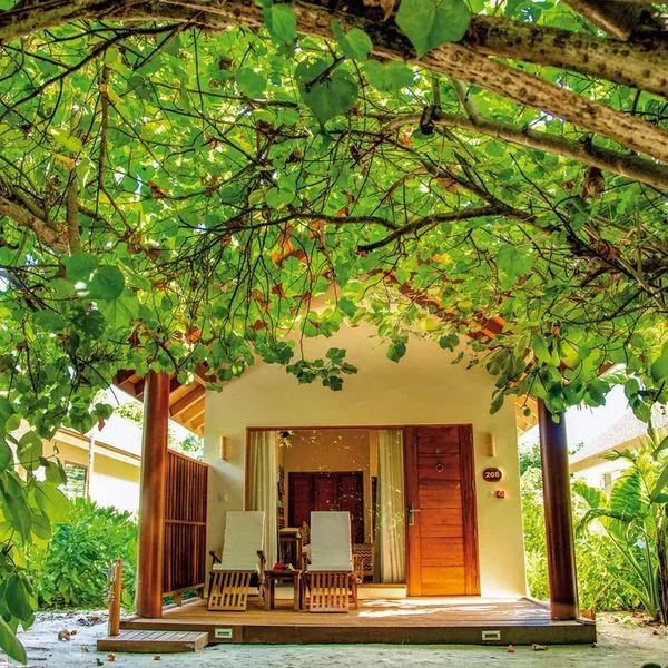 Reethi Faru Resort - zdjęcie 2