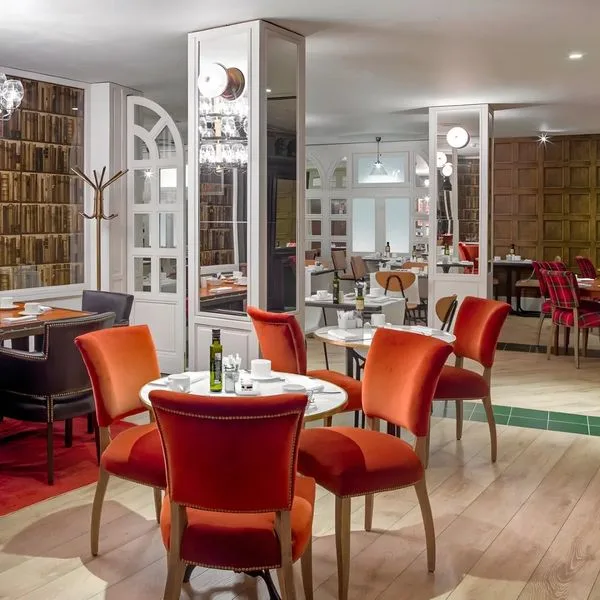 H10 Montcada - zdjęcie 2