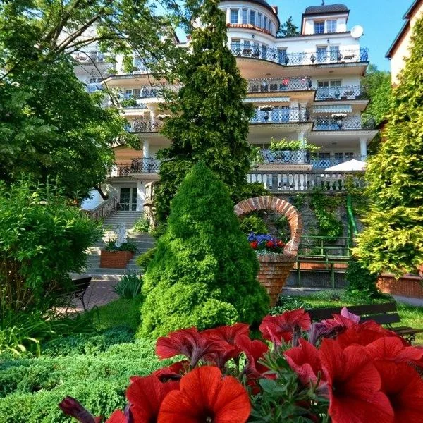 Solar Palace - zdjęcie 2