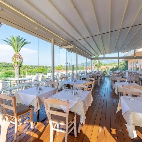 Ibiscus Corfu - zdjęcie 2