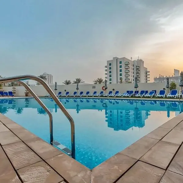 Arabian Park Dubai Edge by Rotana