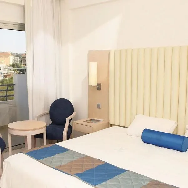 Vrissiana Beach - zdjęcie 5