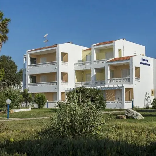 Byron Apartments - zdjęcie 3