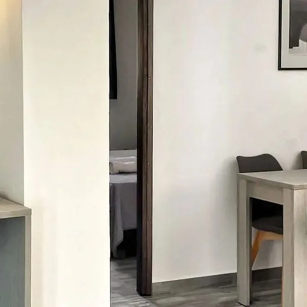 Romanias Apartments - zdjęcie 2