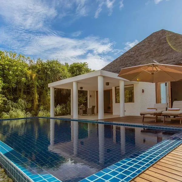 Hideaway Beach Resort & Spa