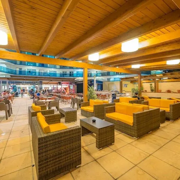 Golden Donaire Beach - zdjęcie 3