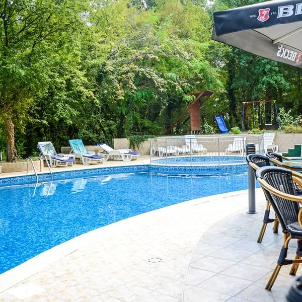 Perunika - zdjęcie 5