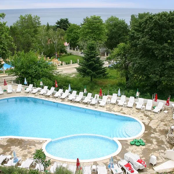 Perunika - zdjęcie 2