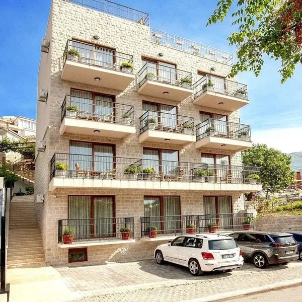 Twelve by Aycon (12) - zdjęcie 2