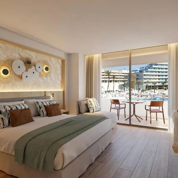 Mediterranean Palace - zdjęcie 2