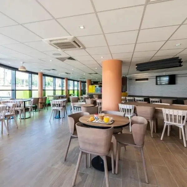 B&B Nice Aeroport Arenas - zdjęcie 3