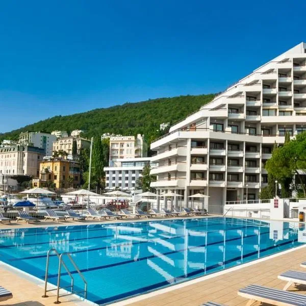 Admiral by Liburnia (ex. Remisens Admiral)