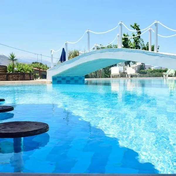 Dias Kavros - zdjęcie 3