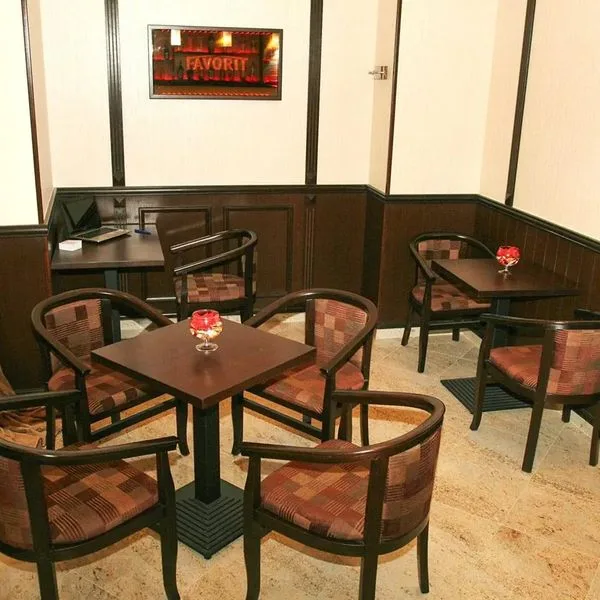 Favorit - zdjęcie 3