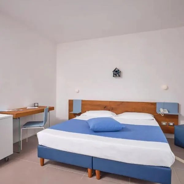 Felix Residence Porto San Paolo - zdjęcie 4