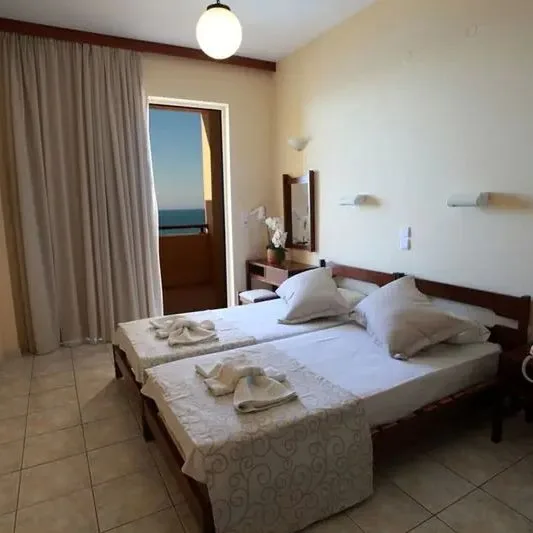 Danaos Beach - zdjęcie 3