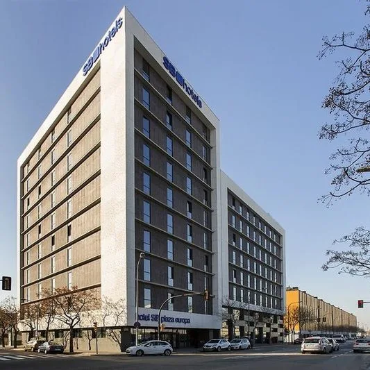 SB Plaza Europa - zdjęcie 2