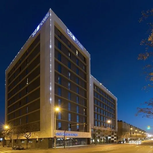 SB Plaza Europa - zdjęcie 4