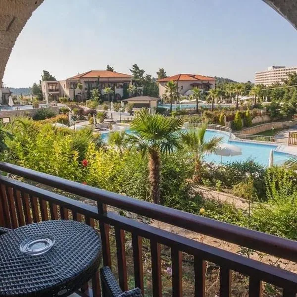 Aegean Melathron - zdjęcie 2