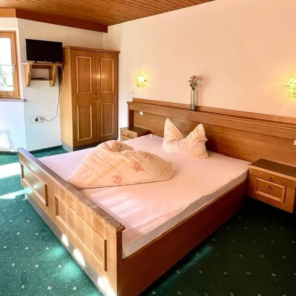 Garni Maximilian - zdjęcie 3