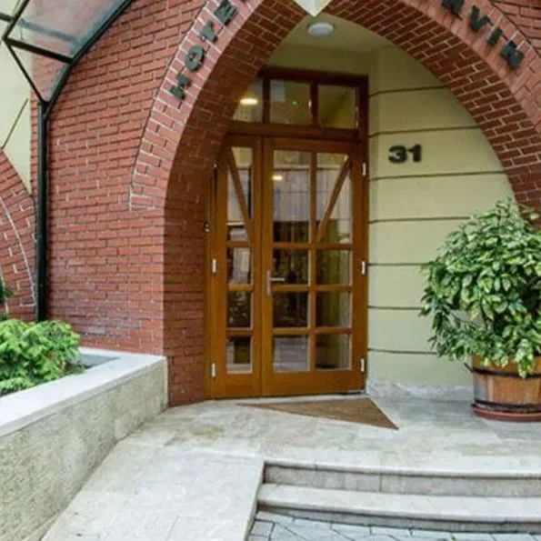 Corvin hotel Corvin Wing - zdjęcie 3