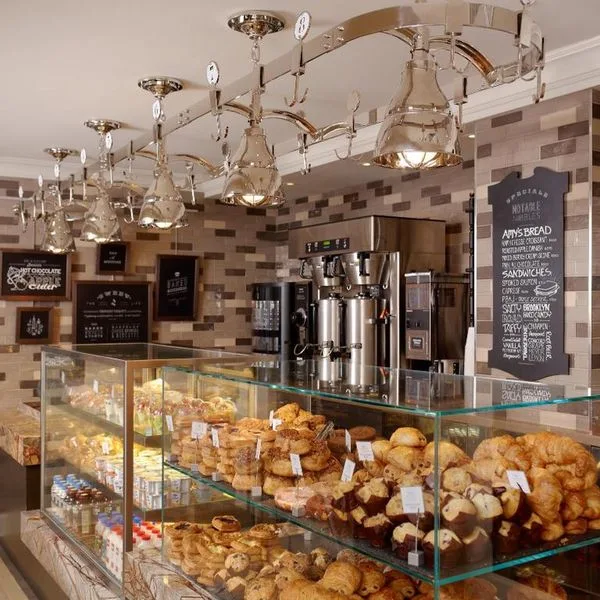 Park Central - zdjęcie 5