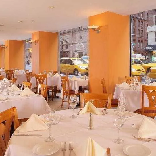 Park Central - zdjęcie 4