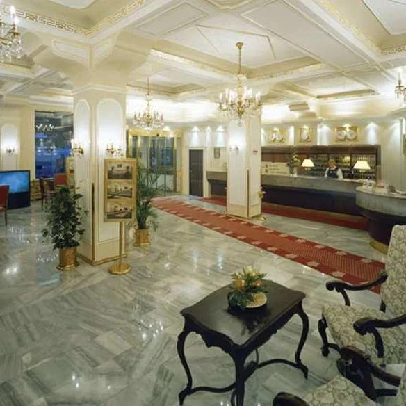 Ambassador Zlata Husa - zdjęcie 2