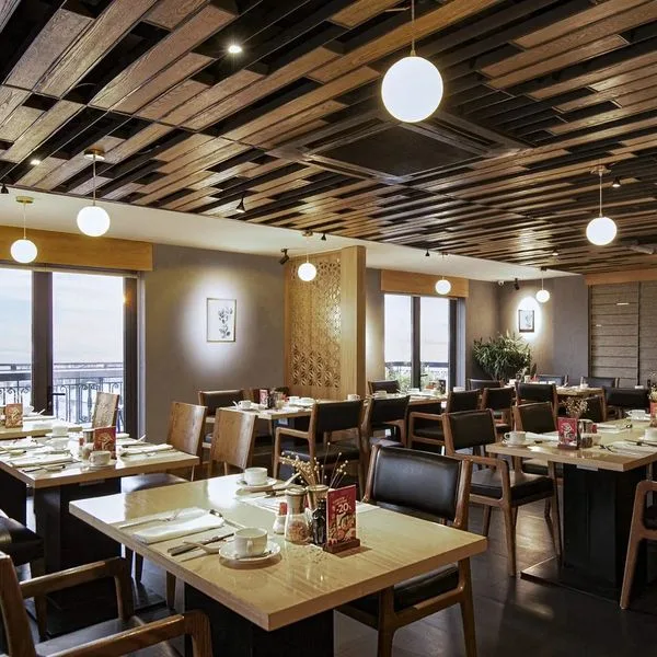 Bespoke Trendy - zdjęcie 4