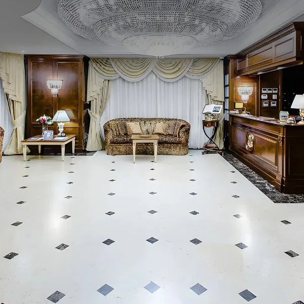 Nobil Luxury Boutique - zdjęcie 3