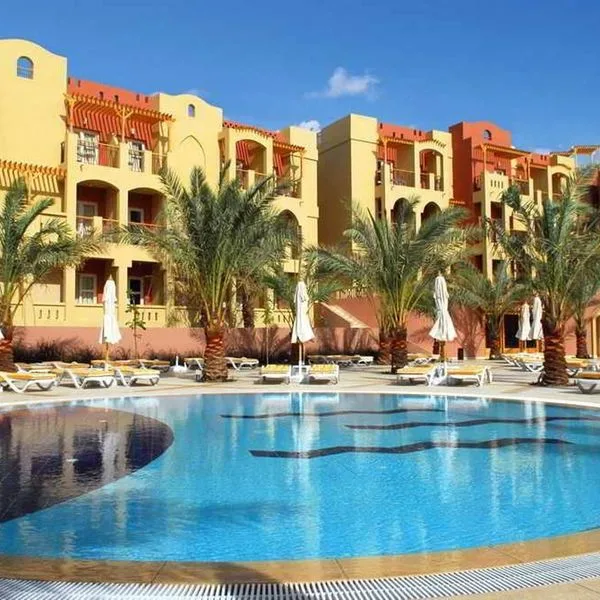 Marina Plaza - zdjęcie 3