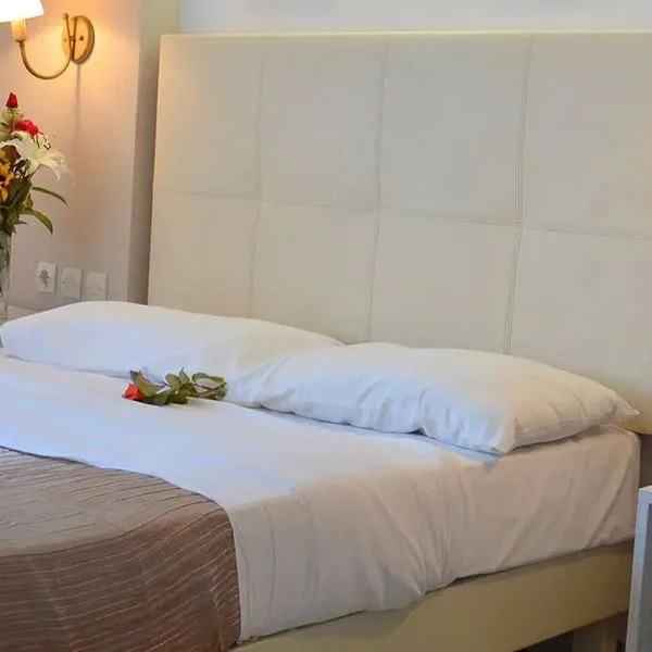 Agoulos Beach (ex. Agoulos Inn) - zdjęcie 3