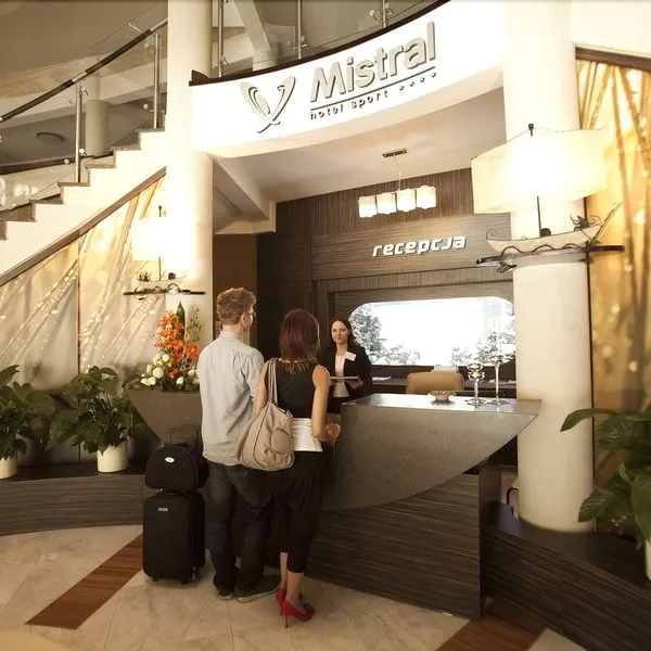 Mistral Sport - zdjęcie 3