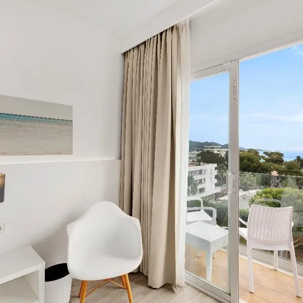 AluaSun Continental Park (ex. Roc Continental Park) - zdjęcie 2