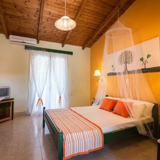 Elena's Studios (ex. Two Brothers Studios) - zdjęcie 4